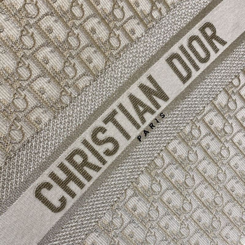 Christian Dior Shopping Bags